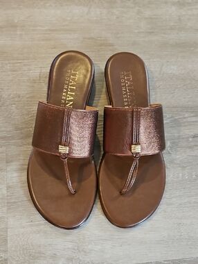 Italian Shoemakers Bronze Sandals Size 9.5